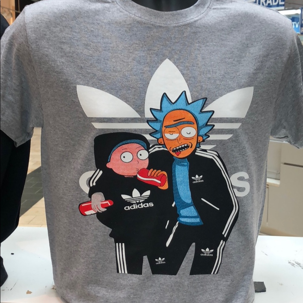 Tshirt - Picture 1 of 1